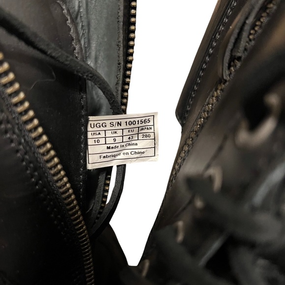 Ultra rare UGG Reese winter boots - Picture 4 of 4